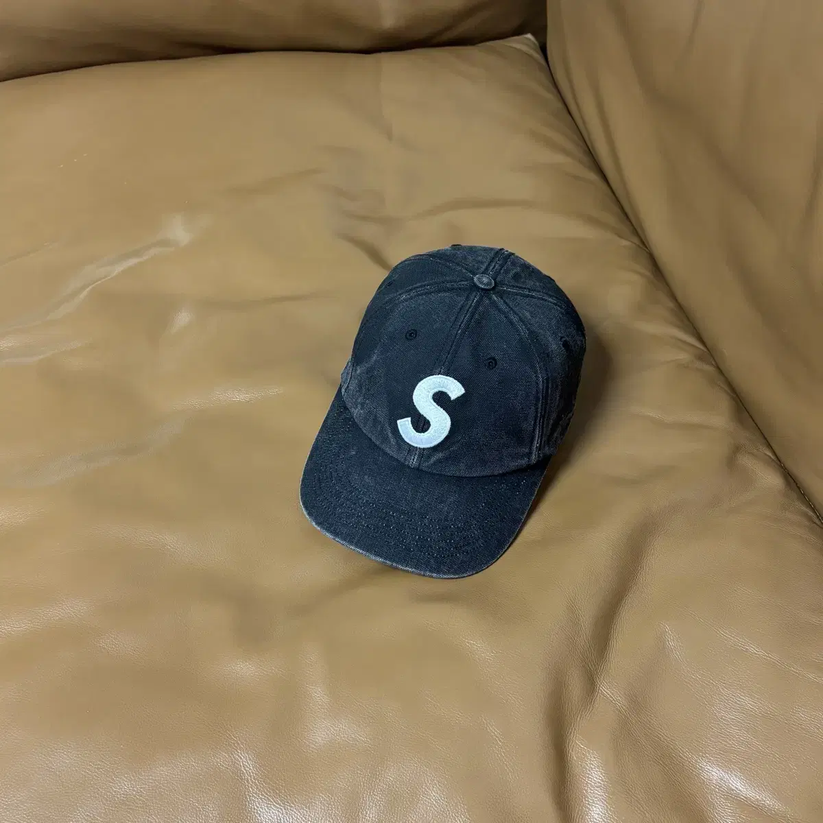 Supreme 슈프림 23ss 피그먼트 블랙 S로고 6패널 볼캡 모자